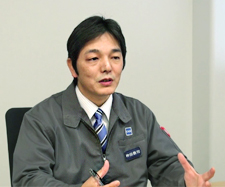 製造部 生産管理課 課長 神田（こうだ）泰司 氏