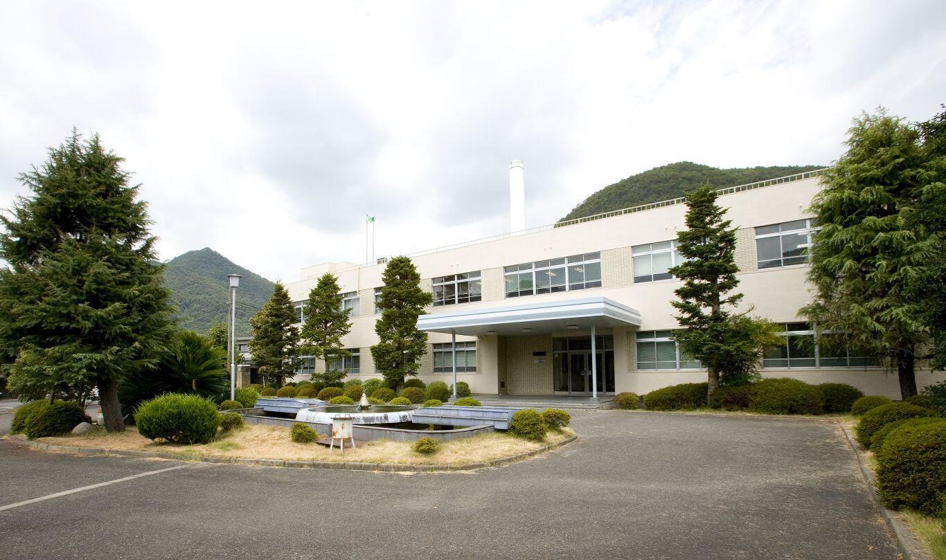 岡山県備前市にある技術研究所。最新鋭の研究開発体制のもと、新しい価値を追求する技術開発が続けられている。